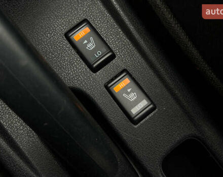 Синий Ниссан Ноут, объемом двигателя 1.6 л и пробегом 165 тыс. км за 9600 $, фото 18 на Automoto.ua