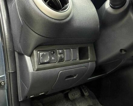 Синий Ниссан Ноут, объемом двигателя 1.6 л и пробегом 167 тыс. км за 10300 $, фото 6 на Automoto.ua