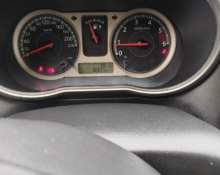 Синий Ниссан Ноут, объемом двигателя 1.5 л и пробегом 300 тыс. км за 410 $, фото 2 на Automoto.ua