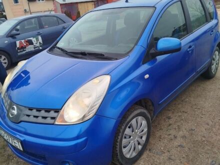 Синий Ниссан Ноут, объемом двигателя 1.5 л и пробегом 300 тыс. км за 410 $, фото 1 на Automoto.ua