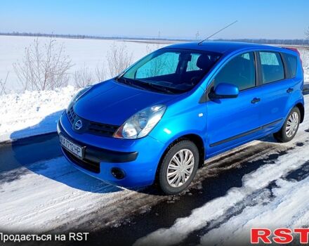 Синий Ниссан Ноут, объемом двигателя 1.6 л и пробегом 212 тыс. км за 4800 $, фото 1 на Automoto.ua