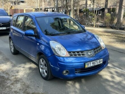 Синий Ниссан Ноут, объемом двигателя 1.6 л и пробегом 206 тыс. км за 3800 $, фото 1 на Automoto.ua