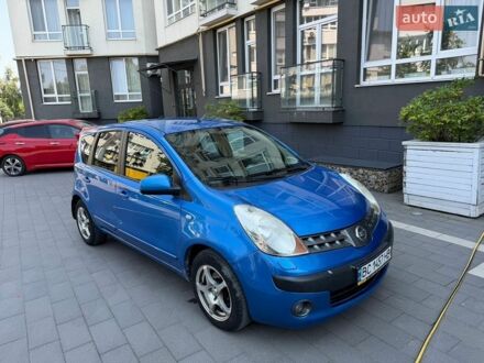 Синій Ніссан Ноут, об'ємом двигуна 1.6 л та пробігом 251 тис. км за 5700 $, фото 1 на Automoto.ua