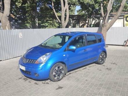 Синий Ниссан Ноут, объемом двигателя 1.6 л и пробегом 220 тыс. км за 4700 $, фото 1 на Automoto.ua