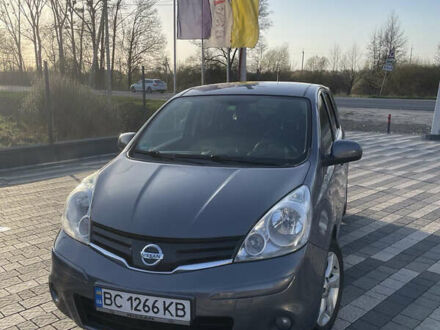 Ниссан Ноут 2010 в Львове на Automoto.ua Синий Ниссан Ноут, объемом двигателя 1.5 л и пробегом 300 тыс. км за 5800 $, фото 1 на Automoto.ua