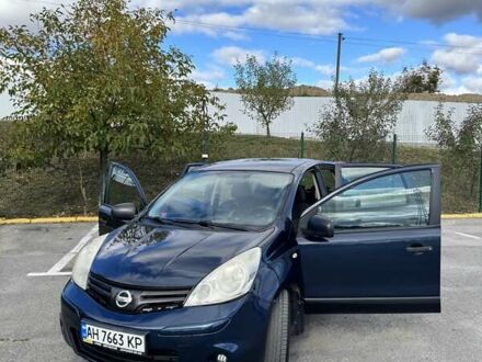 Ниссан Ноут 2011 в Ужгороде на Automoto.ua Синий Ниссан Ноут, объемом двигателя 1.5 л и пробегом 228 тыс. км за 5800 $, фото 1 на Automoto.ua