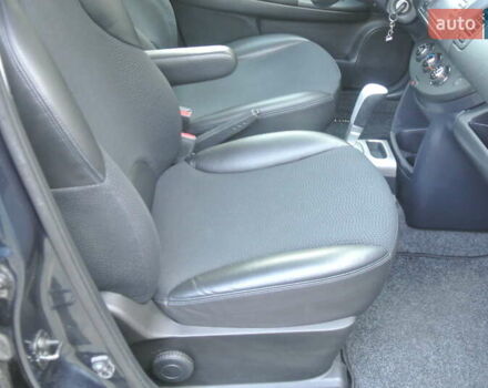 Зеленый Ниссан Ноут, объемом двигателя 1.6 л и пробегом 167 тыс. км за 9600 $, фото 14 на Automoto.ua