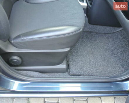 Зеленый Ниссан Ноут, объемом двигателя 1.6 л и пробегом 167 тыс. км за 9600 $, фото 15 на Automoto.ua