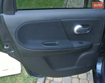 Зеленый Ниссан Ноут, объемом двигателя 1.6 л и пробегом 167 тыс. км за 9600 $, фото 12 на Automoto.ua