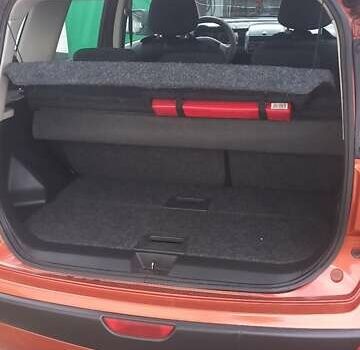 Оранжевый Ниссан Ноут, объемом двигателя 1.6 л и пробегом 210 тыс. км за 5000 $, фото 1 на Automoto.ua