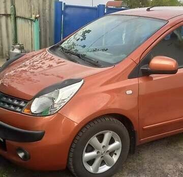 Оранжевый Ниссан Ноут, объемом двигателя 1.6 л и пробегом 210 тыс. км за 5000 $, фото 2 на Automoto.ua