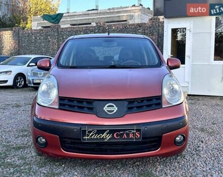 Оранжевый Ниссан Ноут, объемом двигателя 1.6 л и пробегом 235 тыс. км за 6000 $, фото 1 на Automoto.ua