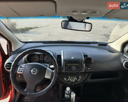 Помаранчевий Ніссан Ноут, об'ємом двигуна 1.6 л та пробігом 211 тис. км за 6600 $, фото 22 на Automoto.ua