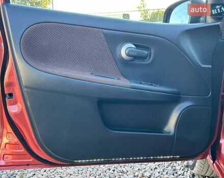 Оранжевый Ниссан Ноут, объемом двигателя 1.6 л и пробегом 235 тыс. км за 6000 $, фото 10 на Automoto.ua