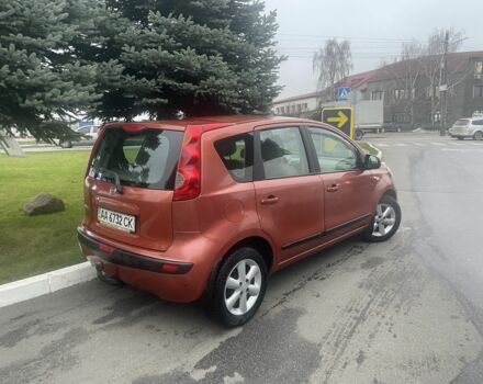 Оранжевый Ниссан Ноут, объемом двигателя 1.4 л и пробегом 200 тыс. км за 4700 $, фото 1 на Automoto.ua