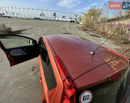 Помаранчевий Ніссан Ноут, об'ємом двигуна 1.6 л та пробігом 211 тис. км за 6600 $, фото 27 на Automoto.ua