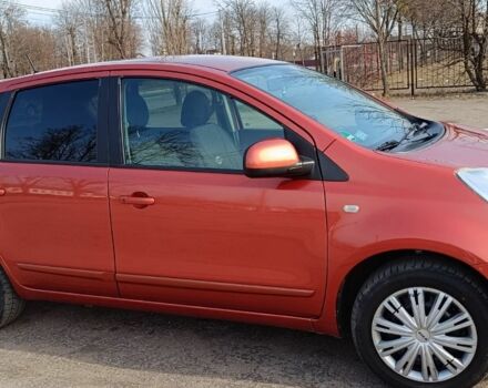 Оранжевый Ниссан Ноут, объемом двигателя 1.6 л и пробегом 228 тыс. км за 6250 $, фото 1 на Automoto.ua