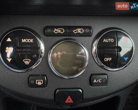 Оранжевый Ниссан Ноут, объемом двигателя 1.6 л и пробегом 211 тыс. км за 7490 $, фото 19 на Automoto.ua