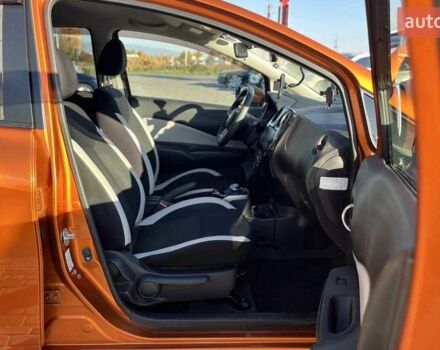Оранжевый Ниссан Ноут, объемом двигателя 1.2 л и пробегом 81 тыс. км за 11500 $, фото 19 на Automoto.ua