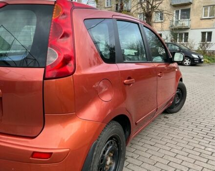 Оранжевый Ниссан Ноут, объемом двигателя 1.6 л и пробегом 231 тыс. км за 3899 $, фото 4 на Automoto.ua