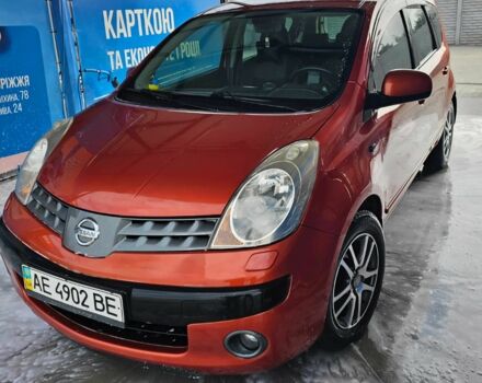 Помаранчевий Ніссан Ноут, об'ємом двигуна 1.6 л та пробігом 169 тис. км за 6800 $, фото 1 на Automoto.ua