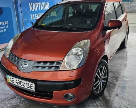 Помаранчевий Ніссан Ноут, об'ємом двигуна 1.6 л та пробігом 169 тис. км за 6800 $, фото 1 на Automoto.ua