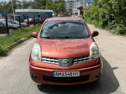 Ніссан Ноут 2007 у Житомирі на Automoto.ua Помаранчевий Ніссан Ноут, об'ємом двигуна 1.6 л та пробігом 215 тис. км за 5500 $, фото 1 на Automoto.ua