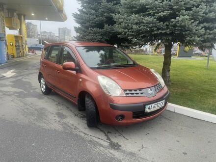 Помаранчевий Ніссан Ноут, об'ємом двигуна 1.4 л та пробігом 200 тис. км за 4700 $, фото 1 на Automoto.ua