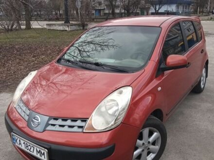 Помаранчевий Ніссан Ноут, об'ємом двигуна 1.6 л та пробігом 170 тис. км за 4800 $, фото 1 на Automoto.ua