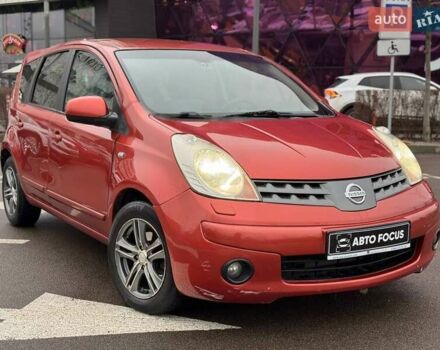 Оранжевый Ниссан Ноут, объемом двигателя 1.6 л и пробегом 211 тыс. км за 7490 $, фото 1 на Automoto.ua