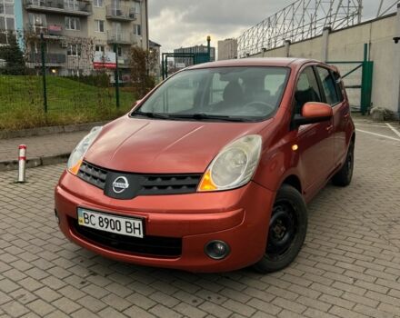 Оранжевый Ниссан Ноут, объемом двигателя 1.6 л и пробегом 231 тыс. км за 3899 $, фото 1 на Automoto.ua