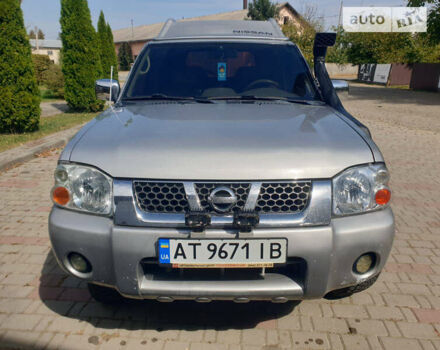 Серый Ниссан Паладин, объемом двигателя 3.28 л и пробегом 140 тыс. км за 9600 $, фото 1 на Automoto.ua