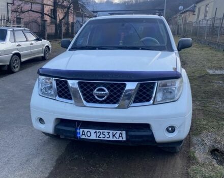 Ниссан Патфайндер 2008 в Мукачеве на Automoto.ua Белый Ниссан Патфайндер, объемом двигателя 2.5 л и пробегом 251 тыс. км за 7800 $, фото 4 на Automoto.ua