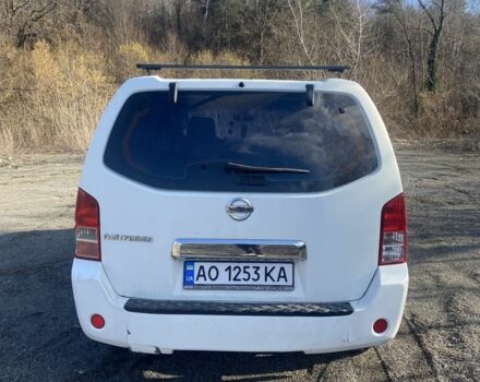 Ниссан Патфайндер 2008 в Мукачеве на Automoto.ua Белый Ниссан Патфайндер, объемом двигателя 2.5 л и пробегом 251 тыс. км за 7800 $, фото 10 на Automoto.ua