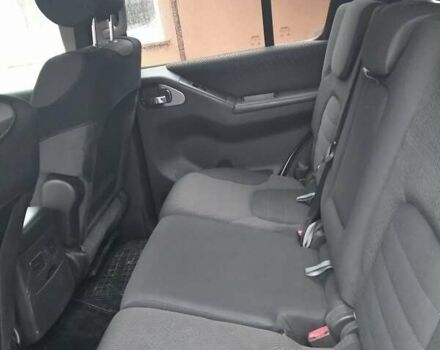 Белый Ниссан Патфайндер, объемом двигателя 2.5 л и пробегом 255 тыс. км за 14900 $, фото 8 на Automoto.ua