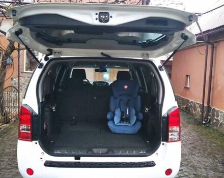 Белый Ниссан Патфайндер, объемом двигателя 2.5 л и пробегом 255 тыс. км за 14900 $, фото 1 на Automoto.ua