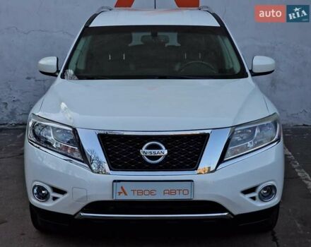 Білий Ніссан Патфайндер, об'ємом двигуна 2.5 л та пробігом 223 тис. км за 13490 $, фото 3 на Automoto.ua