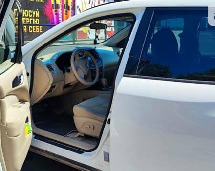 Белый Ниссан Патфайндер, объемом двигателя 2.49 л и пробегом 270 тыс. км за 12399 $, фото 3 на Automoto.ua