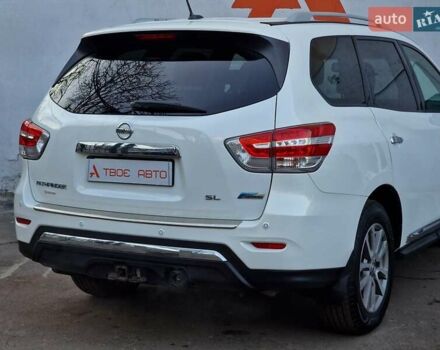 Білий Ніссан Патфайндер, об'ємом двигуна 2.5 л та пробігом 223 тис. км за 13490 $, фото 23 на Automoto.ua