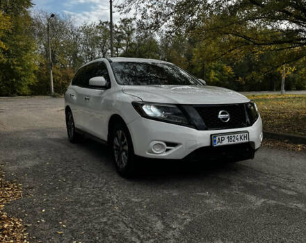 Белый Ниссан Патфайндер, объемом двигателя 3.5 л и пробегом 250 тыс. км за 11700 $, фото 9 на Automoto.ua