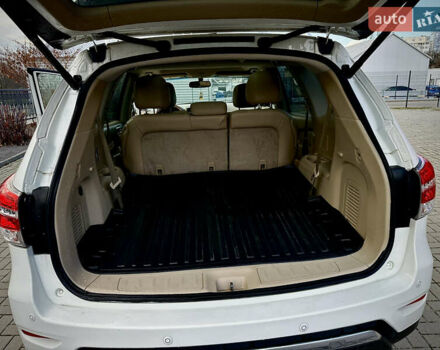 Белый Ниссан Патфайндер, объемом двигателя 2.5 л и пробегом 220 тыс. км за 11900 $, фото 24 на Automoto.ua