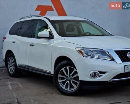 Білий Ніссан Патфайндер, об'ємом двигуна 2.5 л та пробігом 223 тис. км за 13490 $, фото 9 на Automoto.ua