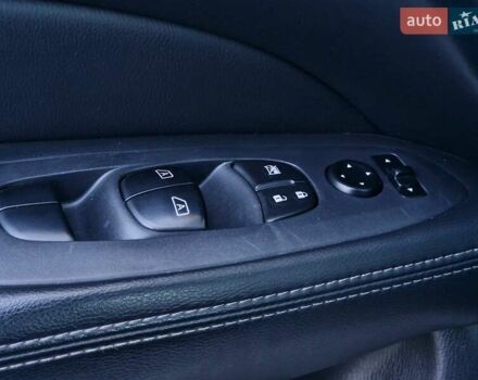 Білий Ніссан Патфайндер, об'ємом двигуна 2.5 л та пробігом 223 тис. км за 13490 $, фото 55 на Automoto.ua