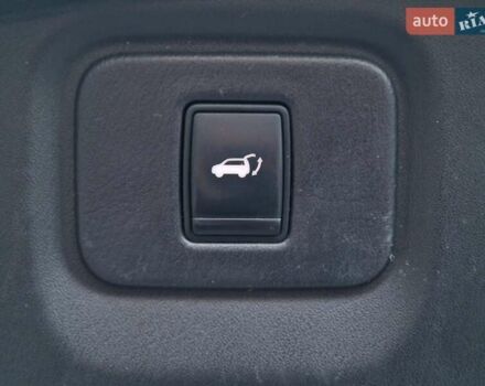 Білий Ніссан Патфайндер, об'ємом двигуна 2.5 л та пробігом 223 тис. км за 13490 $, фото 34 на Automoto.ua