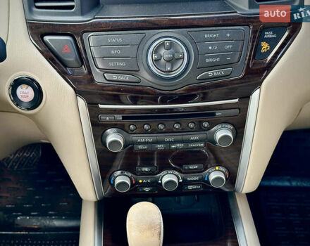 Белый Ниссан Патфайндер, объемом двигателя 2.5 л и пробегом 220 тыс. км за 11900 $, фото 18 на Automoto.ua