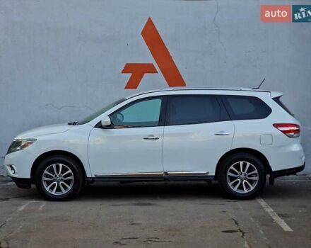 Білий Ніссан Патфайндер, об'ємом двигуна 2.5 л та пробігом 223 тис. км за 13490 $, фото 15 на Automoto.ua