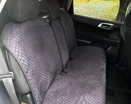 Белый Ниссан Патфайндер, объемом двигателя 3.5 л и пробегом 250 тыс. км за 11700 $, фото 15 на Automoto.ua