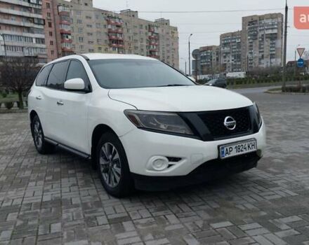 Белый Ниссан Патфайндер, объемом двигателя 3.5 л и пробегом 250 тыс. км за 12700 $, фото 11 на Automoto.ua