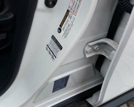 Белый Ниссан Патфайндер, объемом двигателя 3.5 л и пробегом 250 тыс. км за 12700 $, фото 26 на Automoto.ua