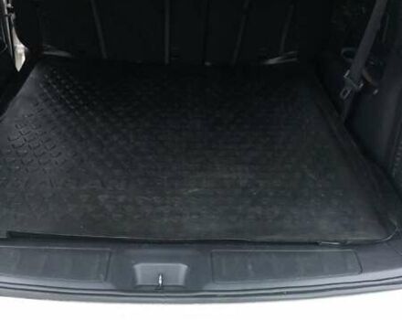 Белый Ниссан Патфайндер, объемом двигателя 3.5 л и пробегом 250 тыс. км за 12700 $, фото 17 на Automoto.ua